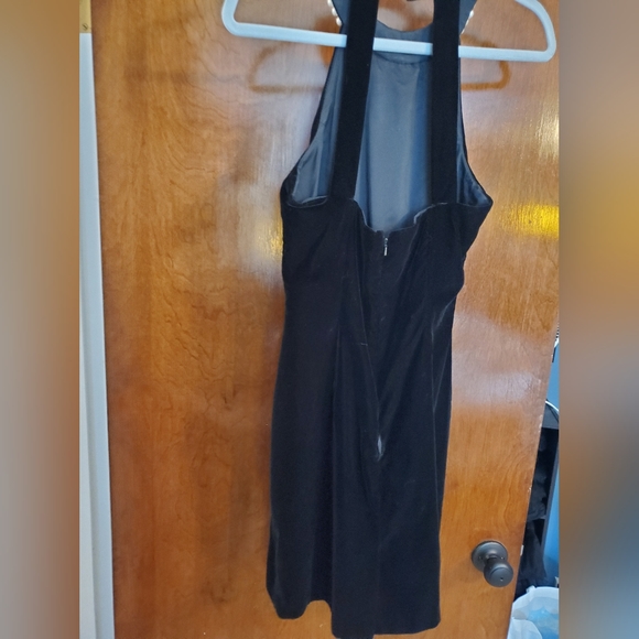 Vintage Little Black Dress with Pearl Collar Size 8 - Picture 5 of 9